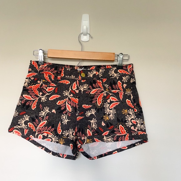 H & M High Waisted Shorts - Picture 1 of 4
